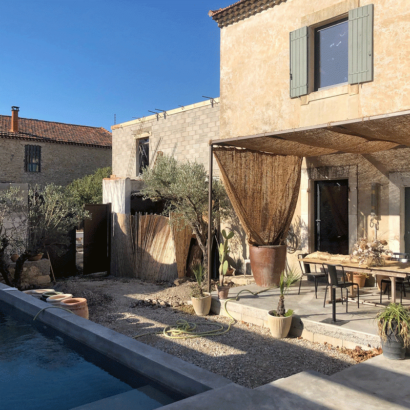 Casa Pernoise